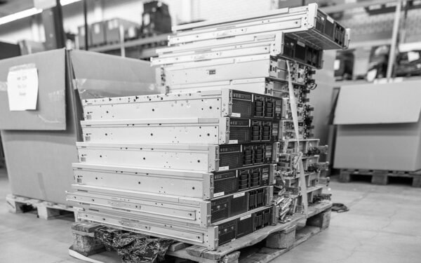 Servers in CTC magazijn